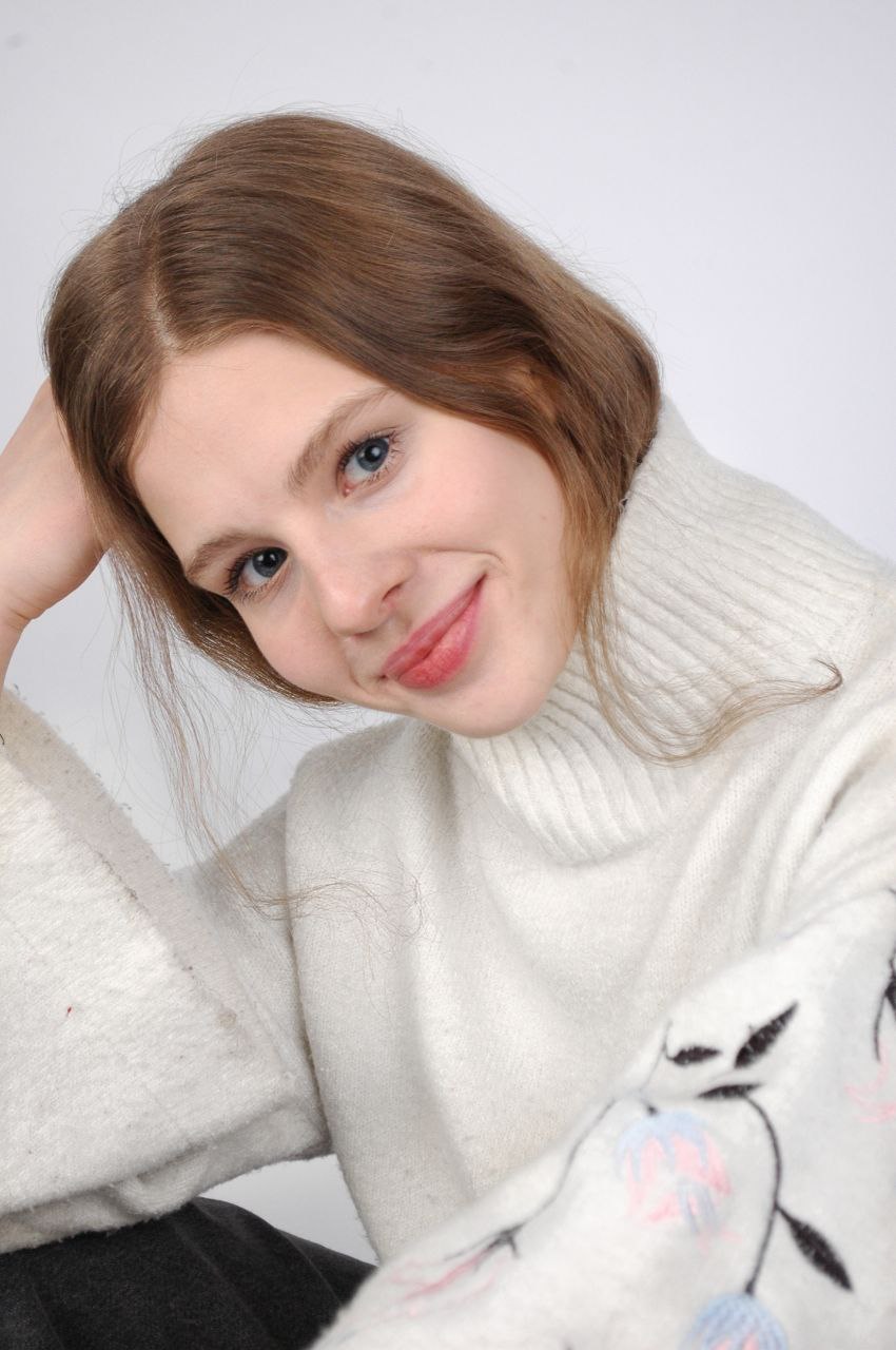Юлия Иванова, портрет